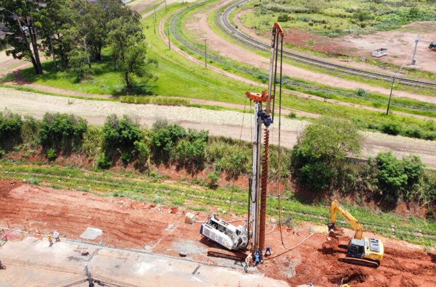  Viaduto que interligará Região Central começa nova fase de construção