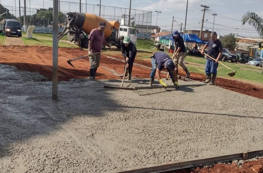  Academia ao Ar Livre começa a ser implantada na Praça do Ângelo Tomazin